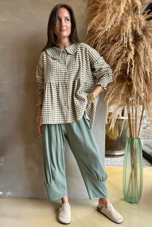 Jo Jo Quirky Classic Barrel Pant Khaki